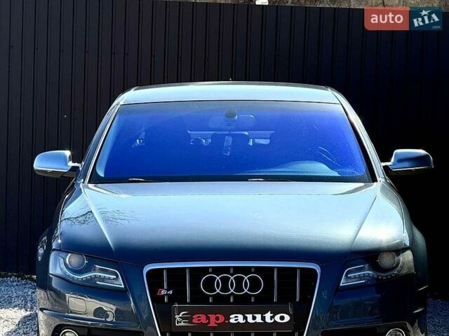 Сірий Ауді С4, об'ємом двигуна 3 л та пробігом 250 тис. км за 9999 $, фото 1 на Automoto.ua