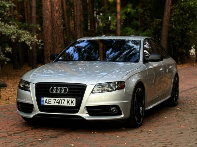 Сірий Ауді С4, об'ємом двигуна 3 л та пробігом 191 тис. км за 15056 $, фото 1 на Automoto.ua