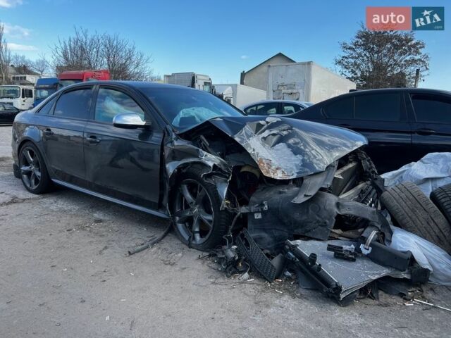 Серый Ауди С4, объемом двигателя 3 л и пробегом 130 тыс. км за 7000 $, фото 1 на Automoto.ua