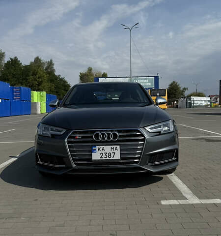 Сірий Ауді С4, об'ємом двигуна 3 л та пробігом 95 тис. км за 36000 $, фото 1 на Automoto.ua