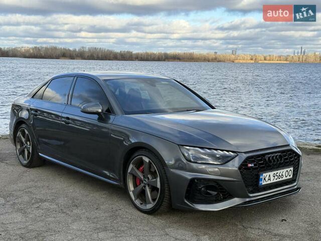 Сірий Ауді С4, об'ємом двигуна 3 л та пробігом 157 тис. км за 23500 $, фото 1 на Automoto.ua