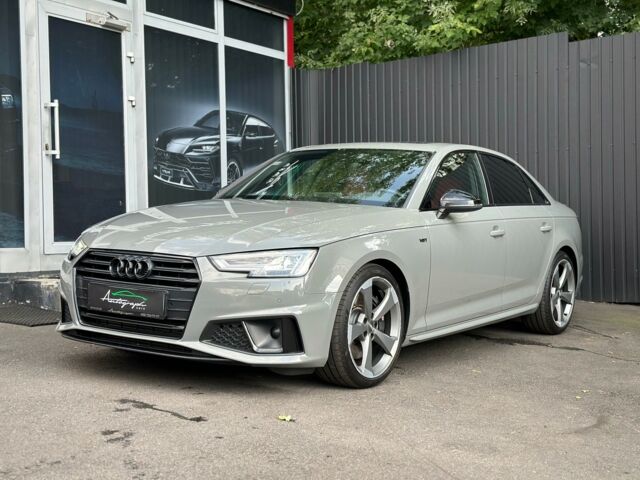 Сірий Ауді С4, об'ємом двигуна 3 л та пробігом 69 тис. км за 37999 $, фото 1 на Automoto.ua