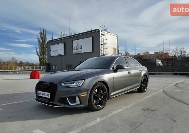 Серый Ауди С4, объемом двигателя 3 л и пробегом 88 тыс. км за 32990 $, фото 1 на Automoto.ua