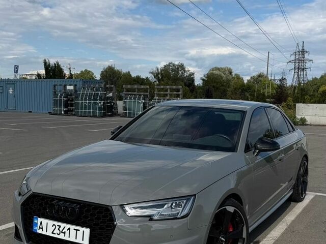 Сірий Ауді С4, об'ємом двигуна 3 л та пробігом 75 тис. км за 29999 $, фото 1 на Automoto.ua