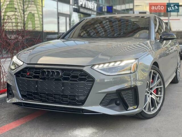 Серый Ауди С4, объемом двигателя 3 л и пробегом 61 тыс. км за 36000 $, фото 1 на Automoto.ua