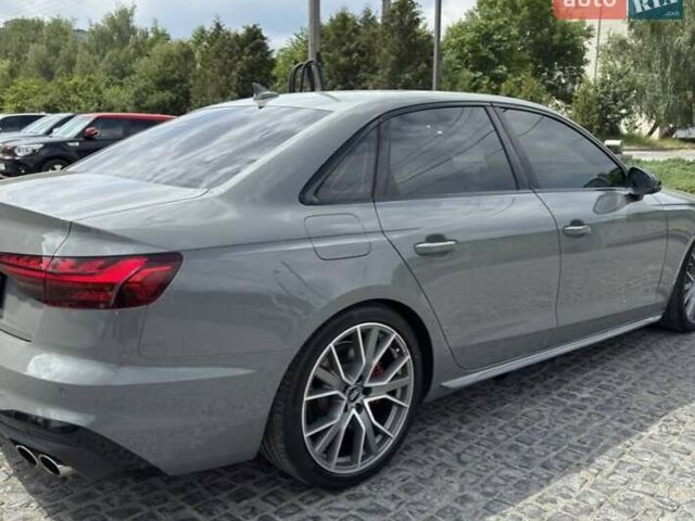 Серый Ауди С4, объемом двигателя 3 л и пробегом 61 тыс. км за 33700 $, фото 1 на Automoto.ua