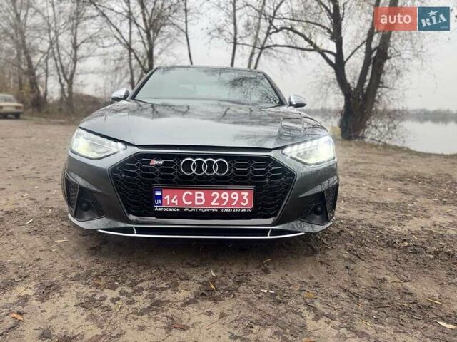 Серый Ауди С4, объемом двигателя 3 л и пробегом 44 тыс. км за 39500 $, фото 1 на Automoto.ua