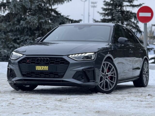 Серый Ауди С4, объемом двигателя 3 л и пробегом 26 тыс. км за 44900 $, фото 1 на Automoto.ua