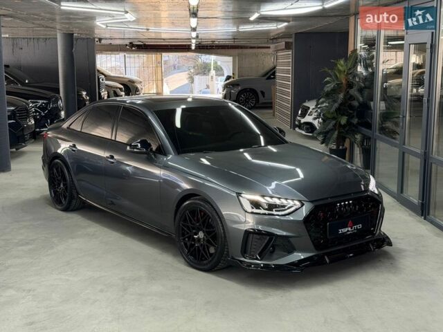 Сірий Ауді С4, об'ємом двигуна 3 л та пробігом 27 тис. км за 43500 $, фото 1 на Automoto.ua