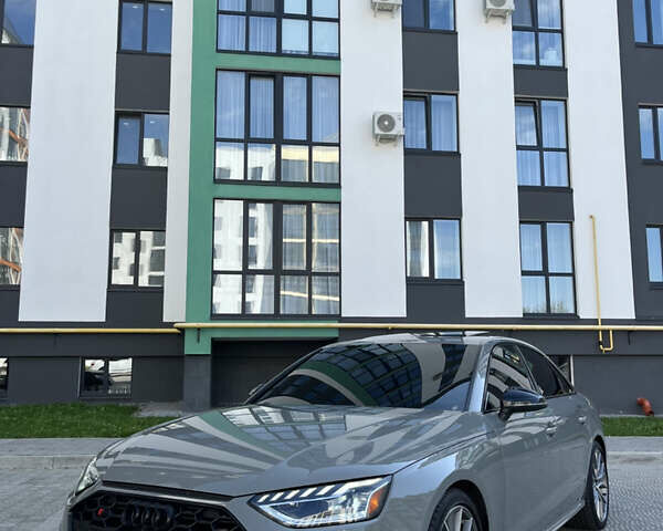 Сірий Ауді С4, об'ємом двигуна 3 л та пробігом 72 тис. км за 38000 $, фото 1 на Automoto.ua
