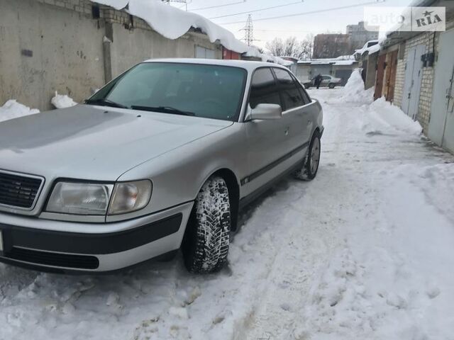 Сірий Ауді S4, об'ємом двигуна 2.2 л та пробігом 3 тис. км за 5500 $, фото 1 на Automoto.ua