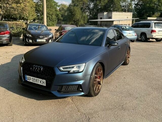 Синий Ауди С4, объемом двигателя 3 л и пробегом 100 тыс. км за 31800 $, фото 1 на Automoto.ua