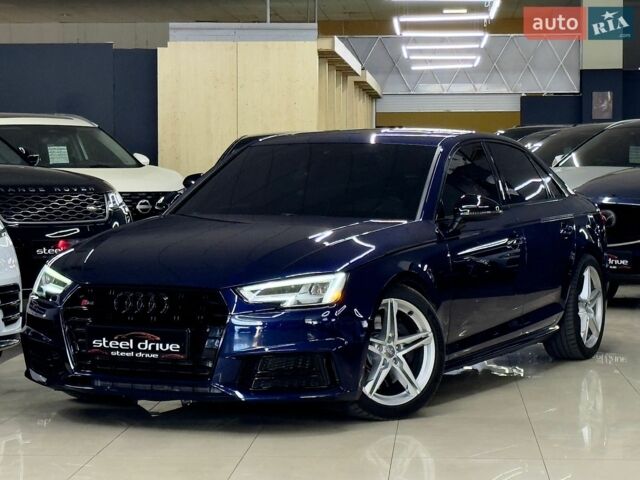 Синий Ауди С4, объемом двигателя 3 л и пробегом 111 тыс. км за 19999 $, фото 1 на Automoto.ua