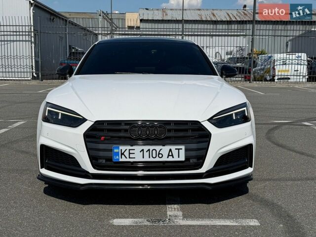 Белый Ауди С5, объемом двигателя 3 л и пробегом 67 тыс. км за 32000 $, фото 1 на Automoto.ua