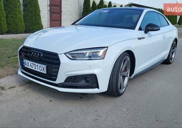 Білий Ауді S5, об'ємом двигуна 3 л та пробігом 54 тис. км за 36000 $, фото 1 на Automoto.ua