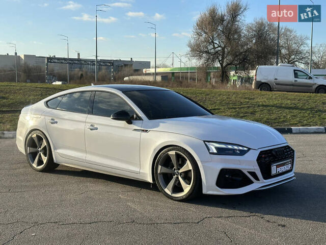 Білий Ауді S5, об'ємом двигуна 3 л та пробігом 135 тис. км за 33999 $, фото 1 на Automoto.ua
