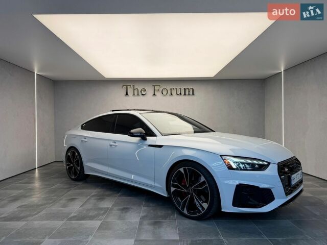 Белый Ауди С5, объемом двигателя 3 л и пробегом 29 тыс. км за 42500 $, фото 1 на Automoto.ua