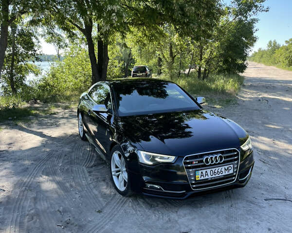 Чорний Ауді S5, об'ємом двигуна 3 л та пробігом 175 тис. км за 20000 $, фото 1 на Automoto.ua