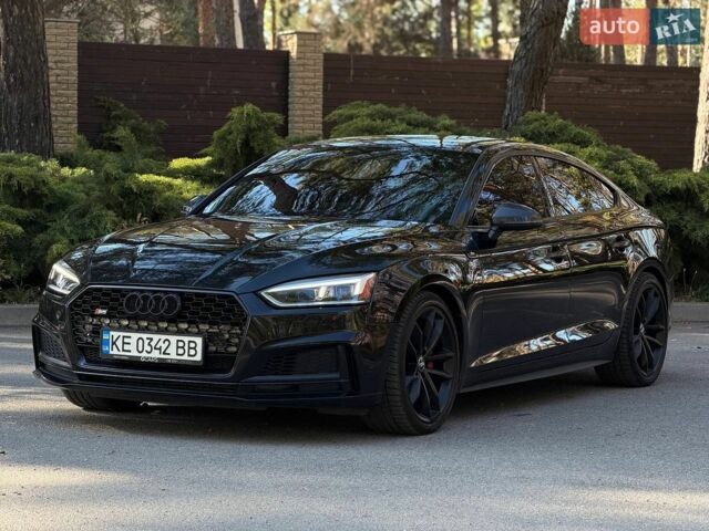 Чорний Ауді S5, об'ємом двигуна 3 л та пробігом 135 тис. км за 25000 $, фото 1 на Automoto.ua