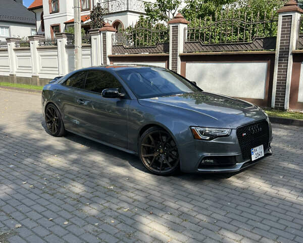 Ауді S5 2013 у Рівному на Automoto.ua Сірий Ауді S5, об'ємом двигуна 3 л та пробігом 177 тис. км за 16600 $, фото 1 на Automoto.ua