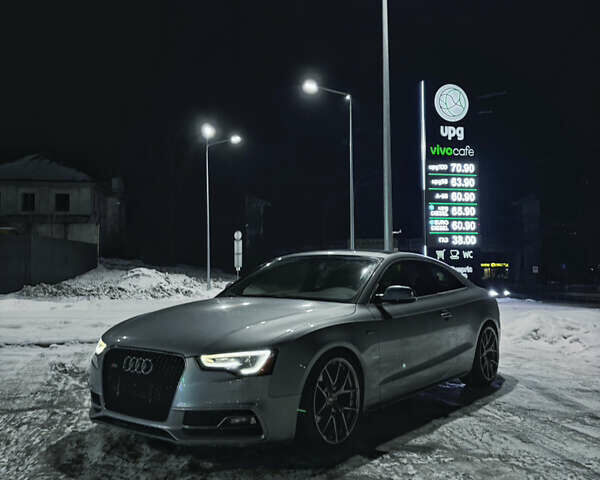 Сірий Ауді S5, об'ємом двигуна 3 л та пробігом 140 тис. км за 17500 $, фото 1 на Automoto.ua