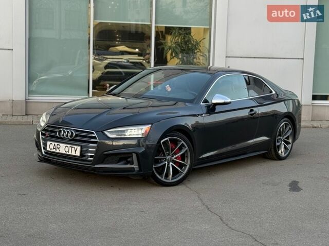 Сірий Ауді S5, об'ємом двигуна 3 л та пробігом 96 тис. км за 28500 $, фото 1 на Automoto.ua