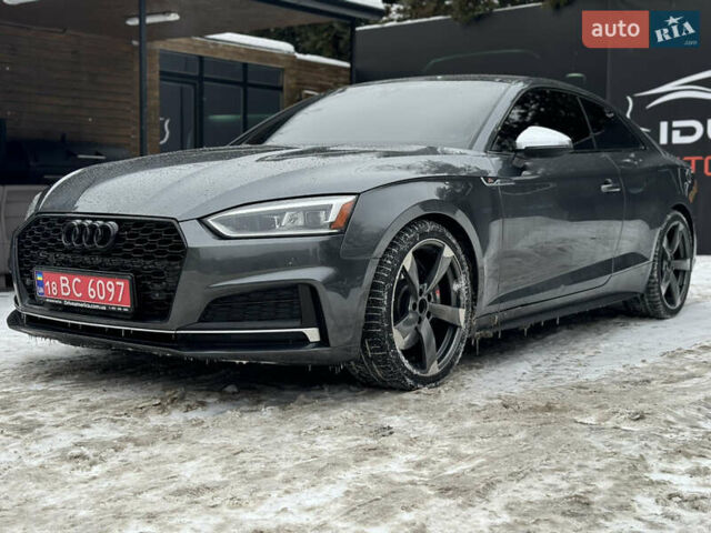 Сірий Ауді S5, об'ємом двигуна 3 л та пробігом 140 тис. км за 25999 $, фото 1 на Automoto.ua
