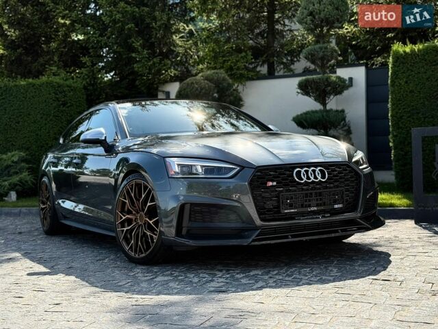 Серый Ауди С5, объемом двигателя 3 л и пробегом 51 тыс. км за 39900 $, фото 1 на Automoto.ua