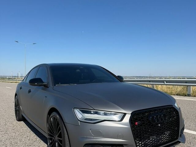 Серый Ауди С6, объемом двигателя 3.99 л и пробегом 173 тыс. км за 24900 $, фото 1 на Automoto.ua