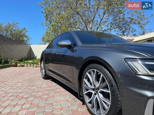 Серый Ауди С6, объемом двигателя 2.97 л и пробегом 112 тыс. км за 51000 $, фото 1 на Automoto.ua