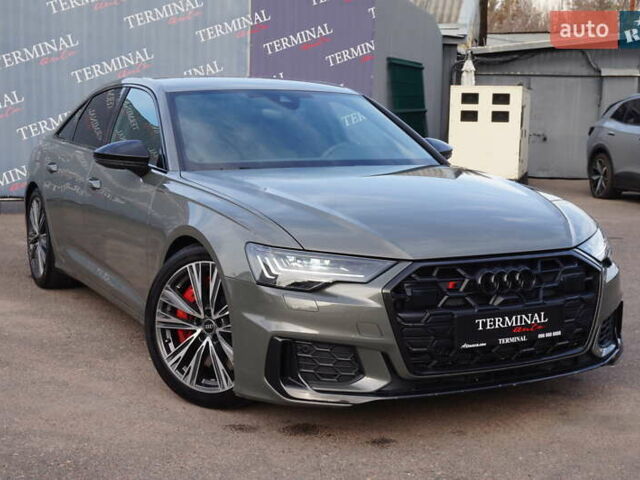 Серый Ауди С6, объемом двигателя 2.97 л и пробегом 36 тыс. км за 76000 $, фото 1 на Automoto.ua