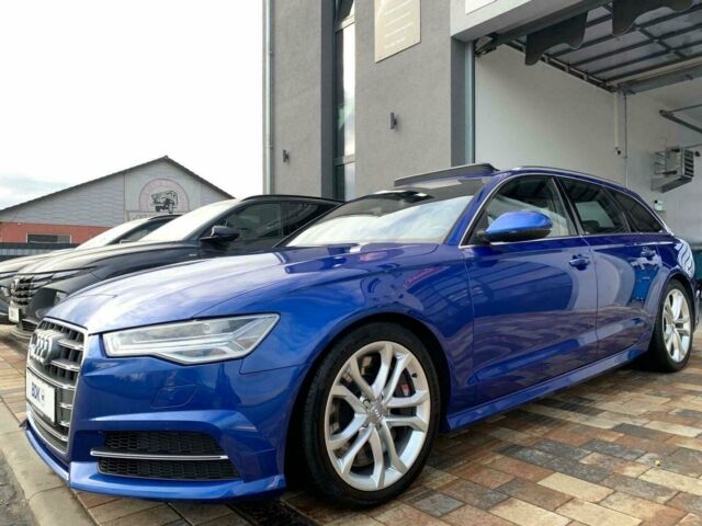 Синий Ауди С6, объемом двигателя 4 л и пробегом 98 тыс. км за 63000 $, фото 1 на Automoto.ua