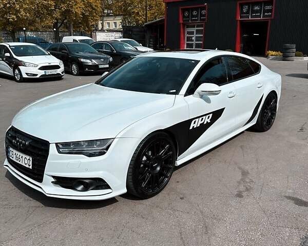 Белый Ауди С7 Спортбек, объемом двигателя 4 л и пробегом 137 тыс. км за 42000 $, фото 1 на Automoto.ua