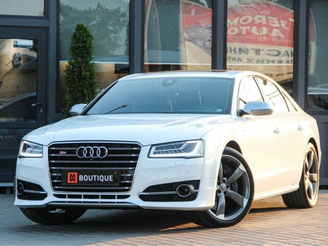 Белый Ауди С8, объемом двигателя 4 л и пробегом 91 тыс. км за 41500 $, фото 1 на Automoto.ua
