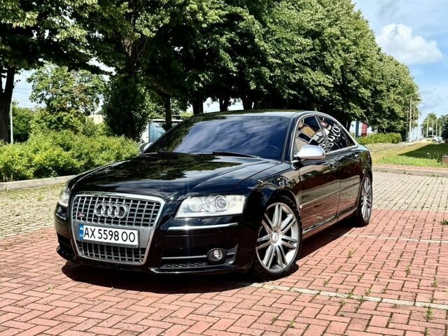 Чорний Ауді S8, об'ємом двигуна 5.2 л та пробігом 361 тис. км за 11000 $, фото 1 на Automoto.ua