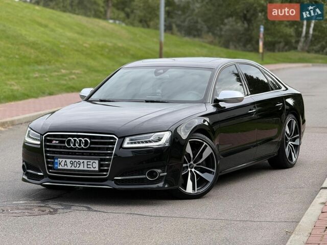 Чорний Ауді S8, об'ємом двигуна 3.99 л та пробігом 218 тис. км за 30900 $, фото 1 на Automoto.ua
