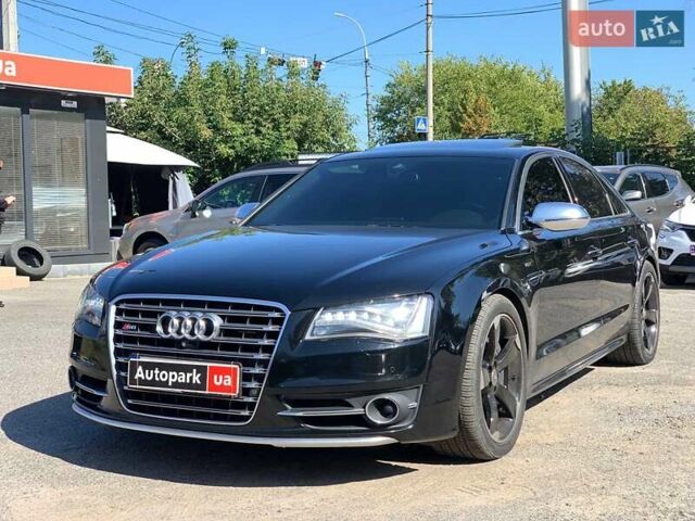 Чорний Ауді S8, об'ємом двигуна 4 л та пробігом 218 тис. км за 22590 $, фото 1 на Automoto.ua