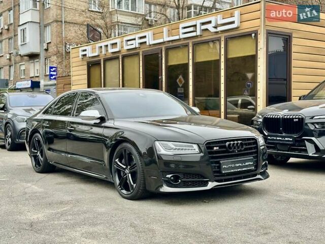 Чорний Ауді S8, об'ємом двигуна 3.99 л та пробігом 152 тис. км за 39999 $, фото 1 на Automoto.ua
