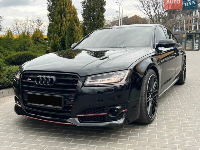Черный Ауди С8, объемом двигателя 3.99 л и пробегом 100 тыс. км за 42500 $, фото 1 на Automoto.ua