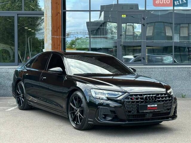 Чорний Ауді S8, об'ємом двигуна 4 л та пробігом 2 тис. км за 158000 $, фото 1 на Automoto.ua