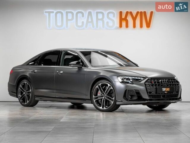 Сірий Ауді S8, об'ємом двигуна 4 л та пробігом 1 тис. км за 195000 $, фото 1 на Automoto.ua