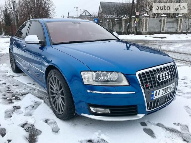 Синій Ауді S8, об'ємом двигуна 5.2 л та пробігом 136 тис. км за 25900 $, фото 1 на Automoto.ua