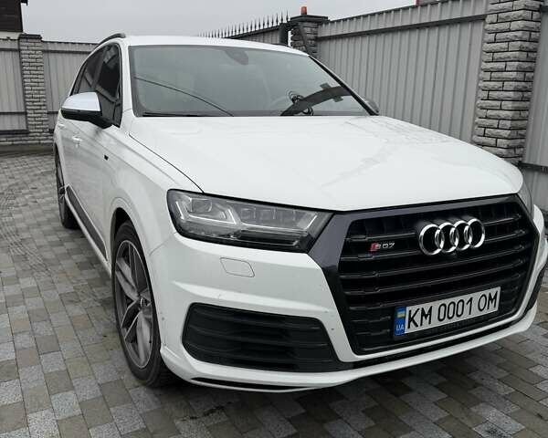 Белый Ауди SQ7, объемом двигателя 3.96 л и пробегом 206 тыс. км за 45000 $, фото 1 на Automoto.ua