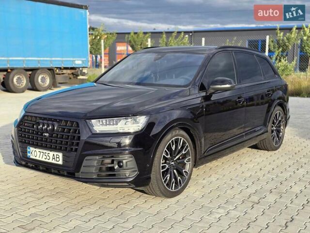 Чорний Ауді SQ7, об'ємом двигуна 3.96 л та пробігом 260 тис. км за 47000 $, фото 1 на Automoto.ua