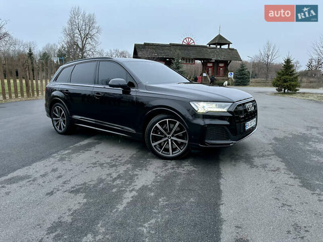 Чорний Ауді SQ7, об'ємом двигуна 4 л та пробігом 43 тис. км за 99000 $, фото 1 на Automoto.ua