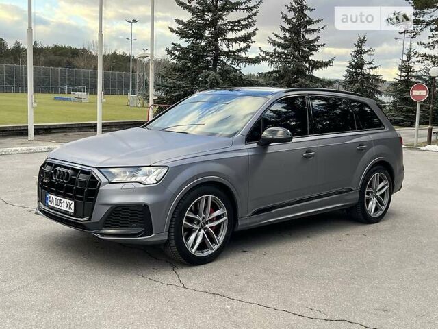 Чорний Ауді SQ7, об'ємом двигуна 4 л та пробігом 39 тис. км за 120000 $, фото 1 на Automoto.ua