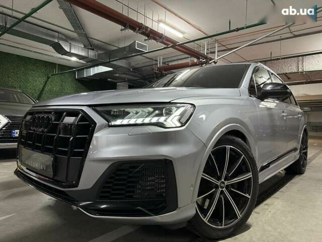 Ауди SQ7, объемом двигателя 4 л и пробегом 90 тыс. км за 67500 $, фото 1 на Automoto.ua