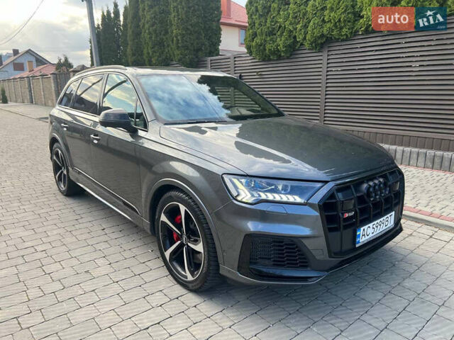 Сірий Ауді SQ7, об'ємом двигуна 3.96 л та пробігом 218 тис. км за 72800 $, фото 1 на Automoto.ua