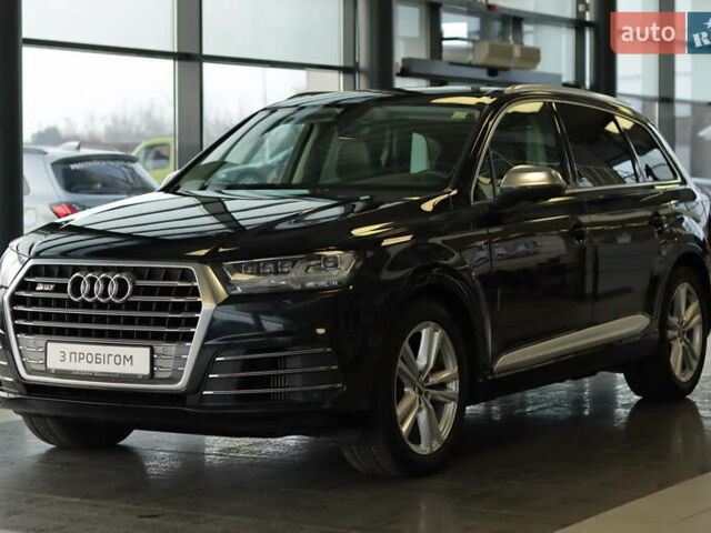 Синий Ауди SQ7, объемом двигателя 4 л и пробегом 85 тыс. км за 61000 $, фото 1 на Automoto.ua