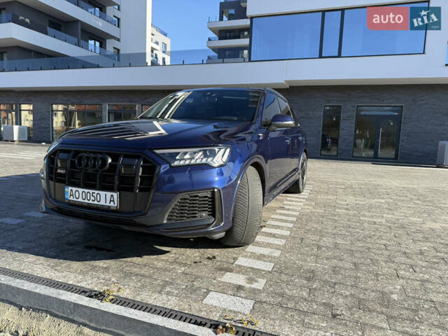Синий Ауди SQ7, объемом двигателя 3.96 л и пробегом 176 тыс. км за 78000 $, фото 1 на Automoto.ua